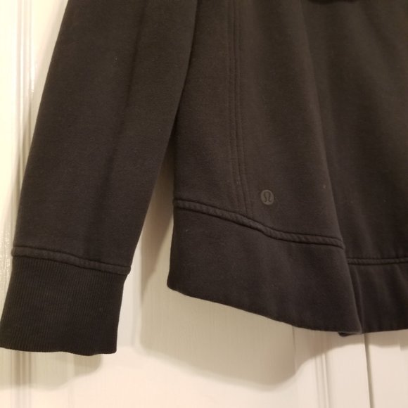 Lululemon Black Hooded Zip up Sweater - Picture 10 of 14
